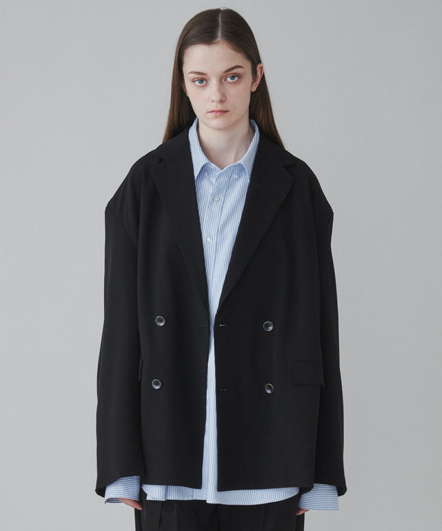 ブラック モデル：173cm L着用