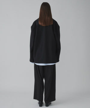 ブラック モデル：173cm L着用