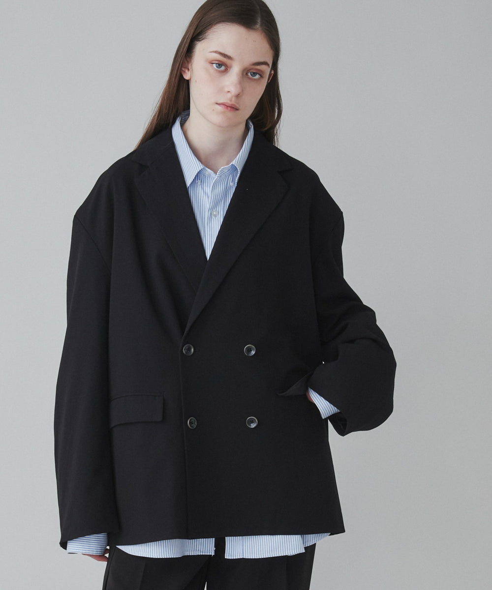 ブラック モデル：173cm L着用