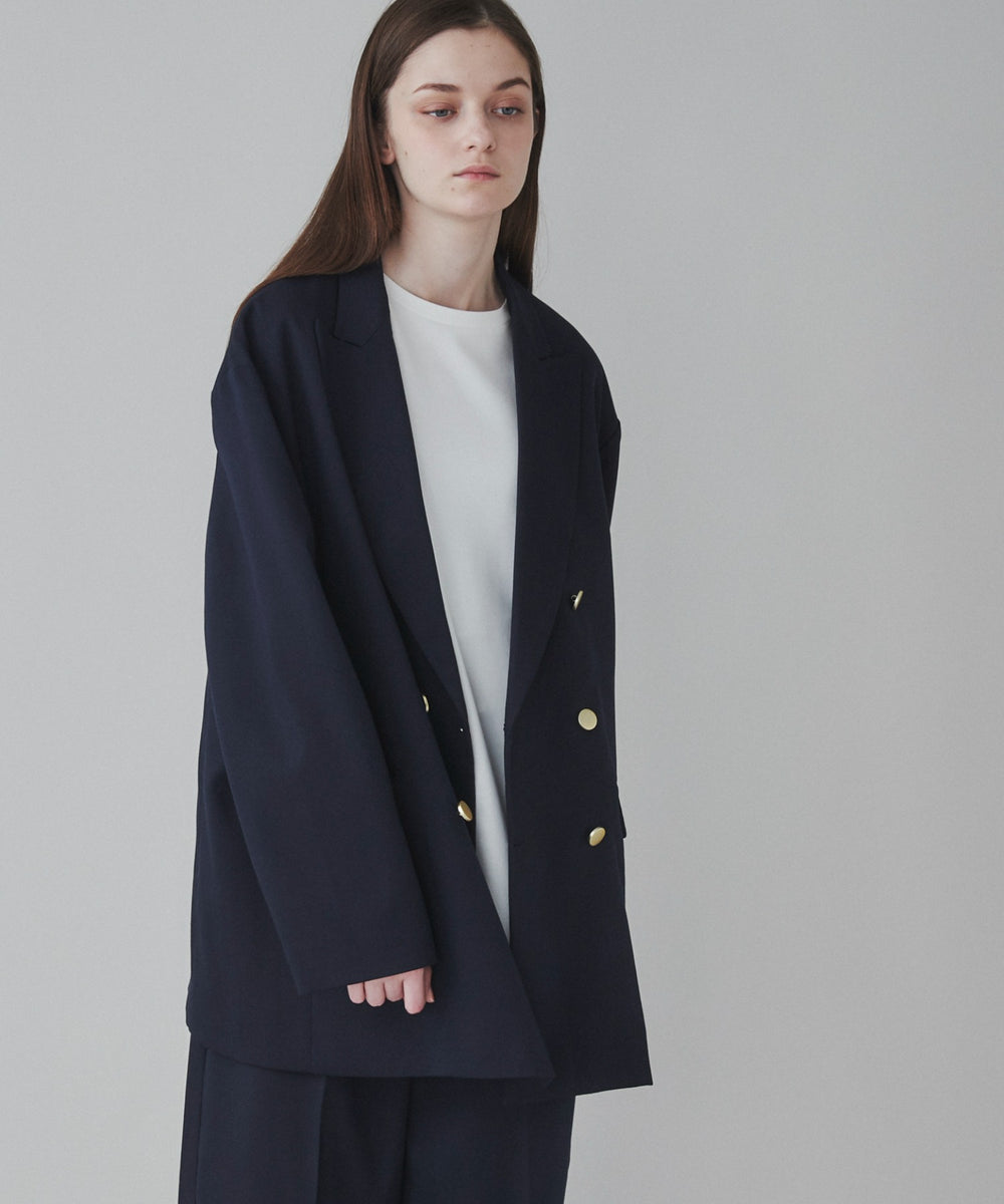 ネイビー モデル：173cm L着用