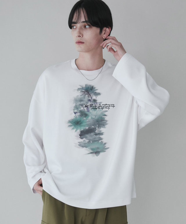 トロミフラワーモチーフロンT/柄2 モデル：180cm L着用