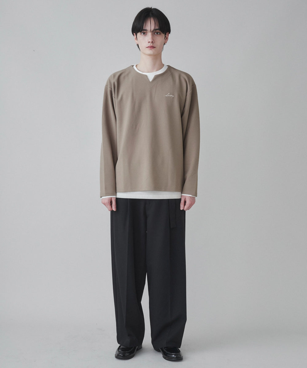 ベージュ モデル：180cm L着用