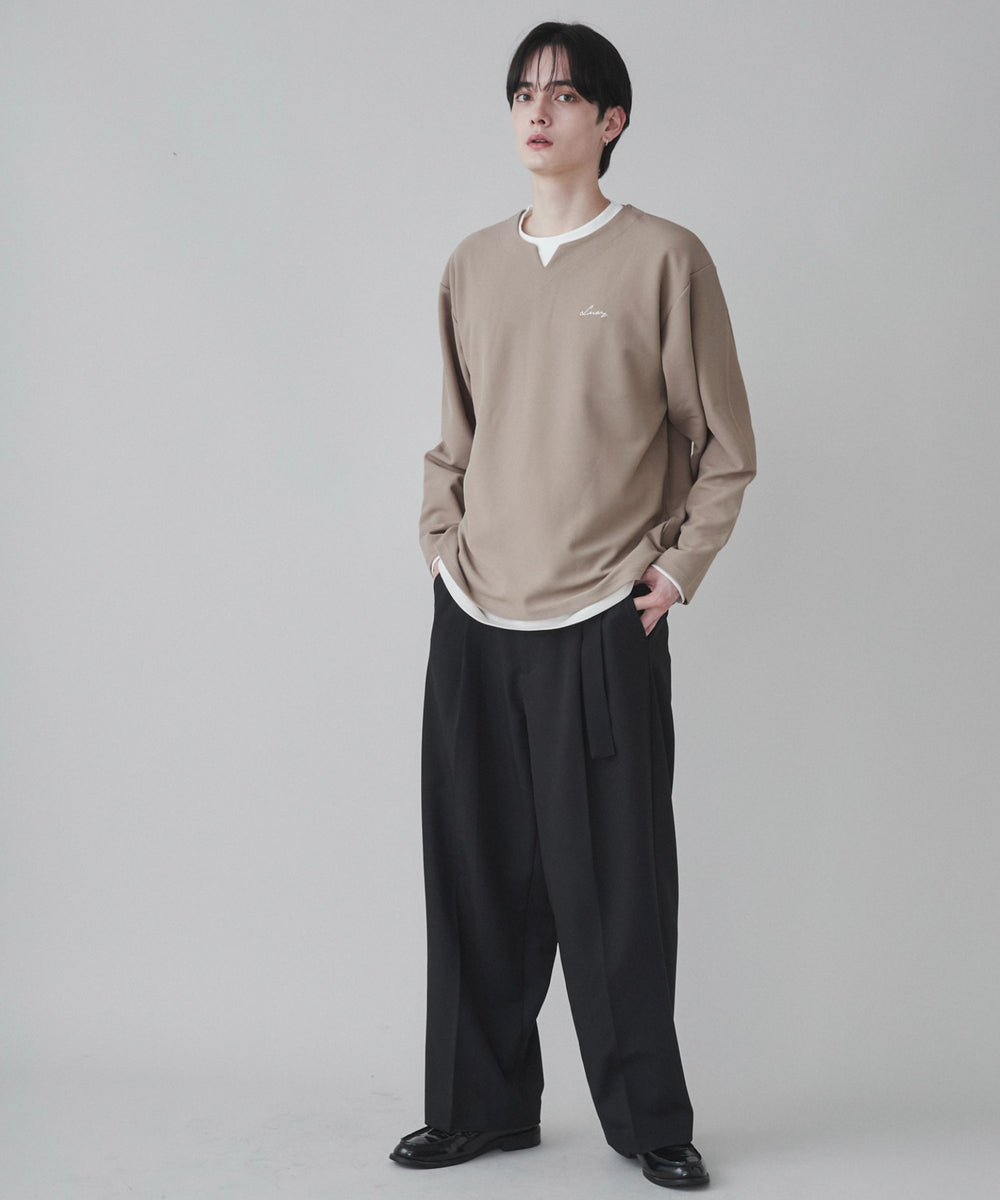 ベージュ モデル：180cm L着用