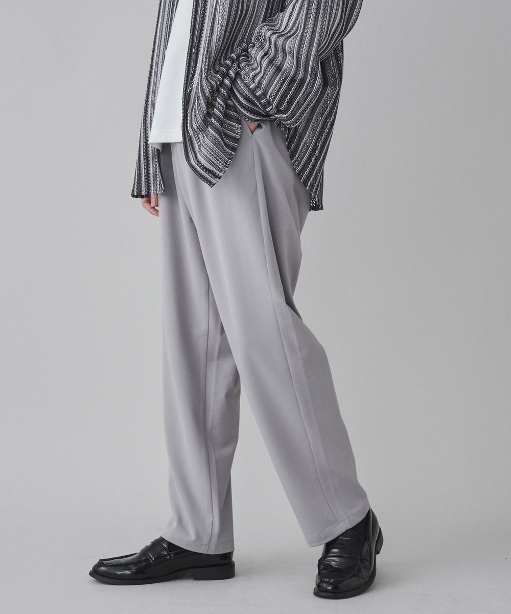 Lグレー モデル：180cm L着用