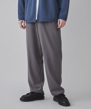 Dグレー モデル：180cm L着用