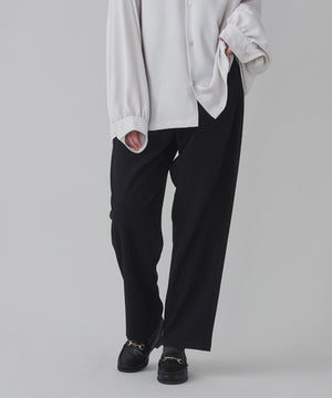 ブラック モデル：173cm L着用