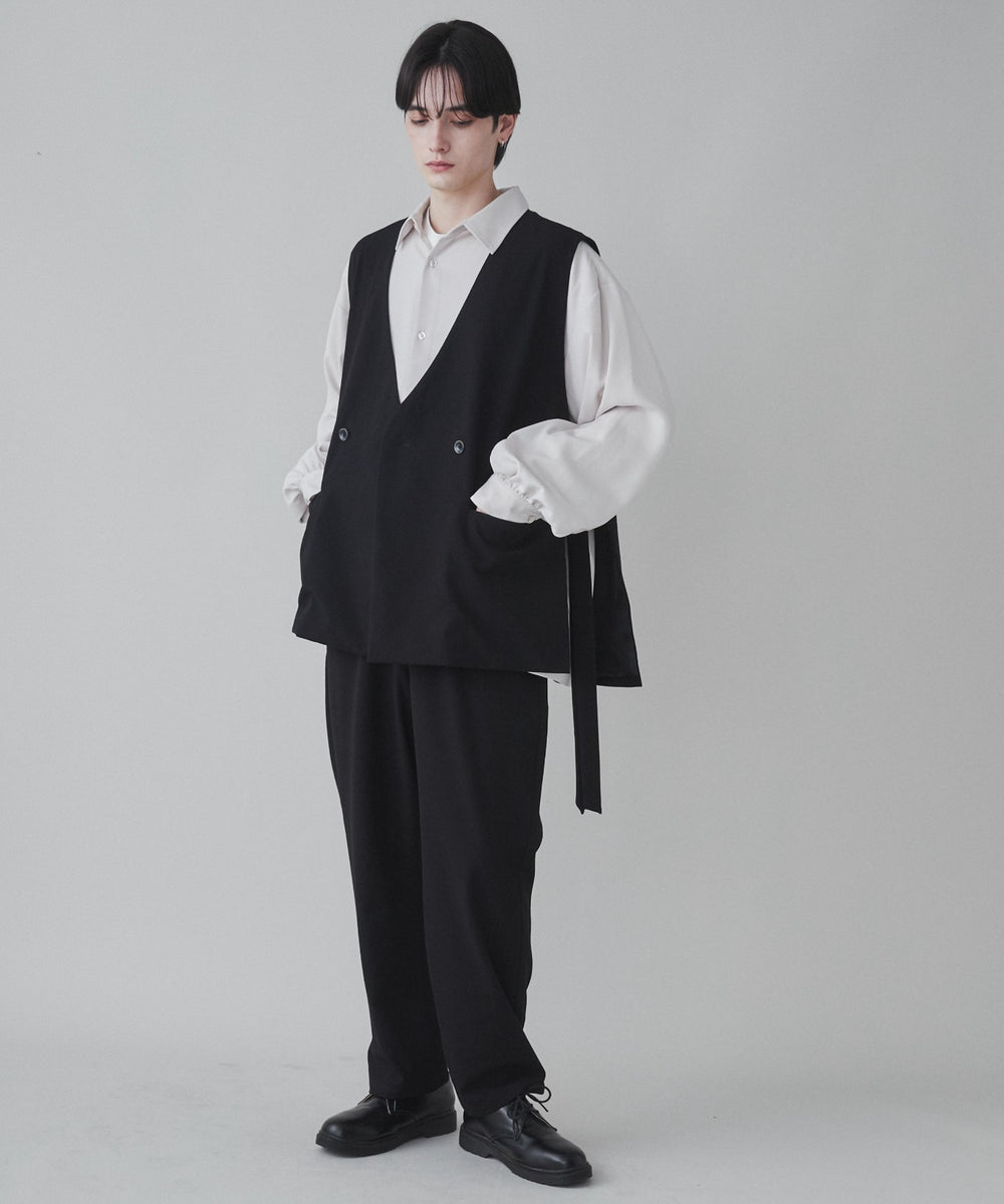 ブラック モデル：180cm L着用