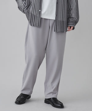 Lグレー モデル：180cm L着用