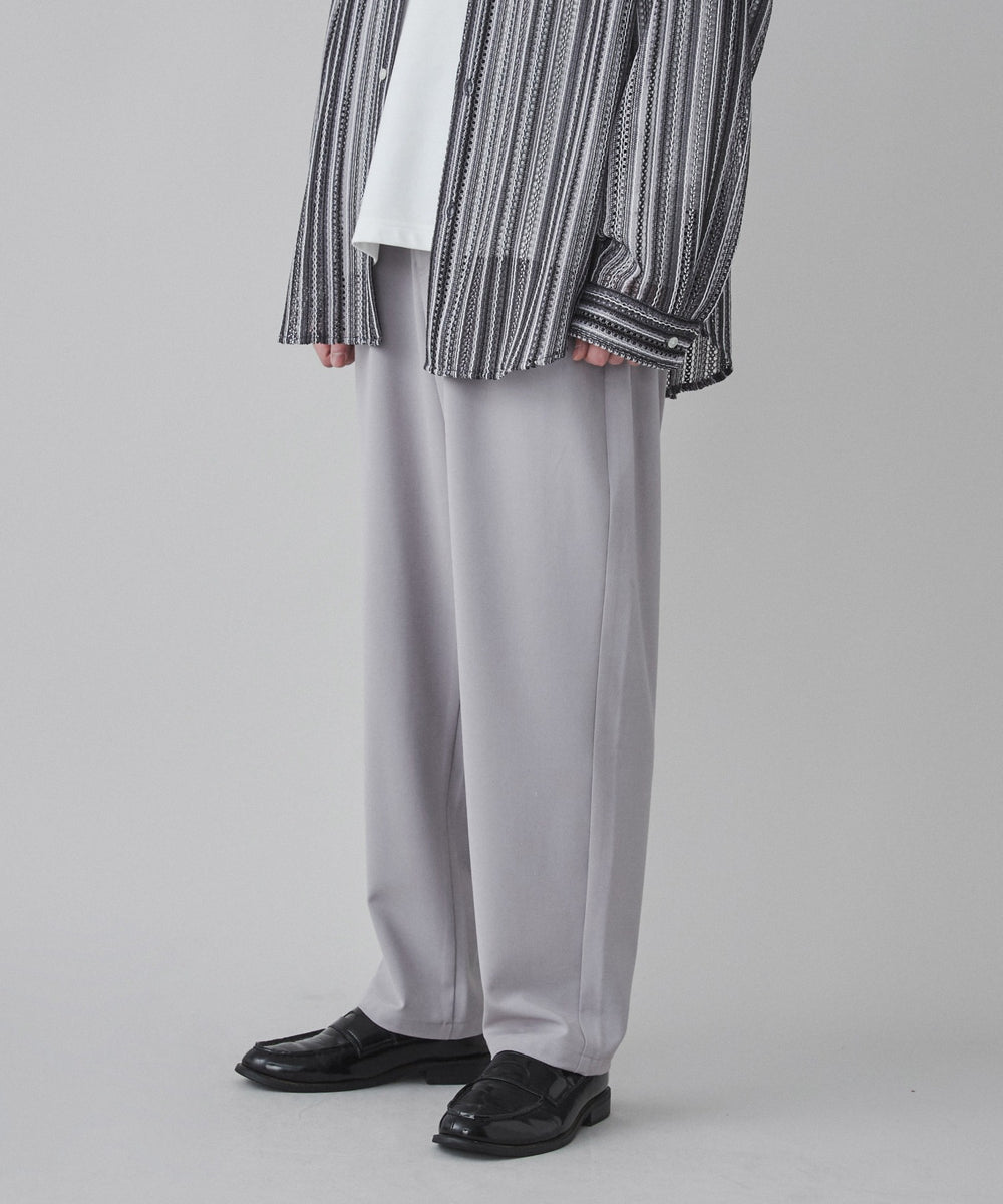 Lグレー モデル：180cm L着用