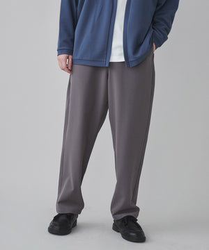 Dグレー モデル：180cm L着用