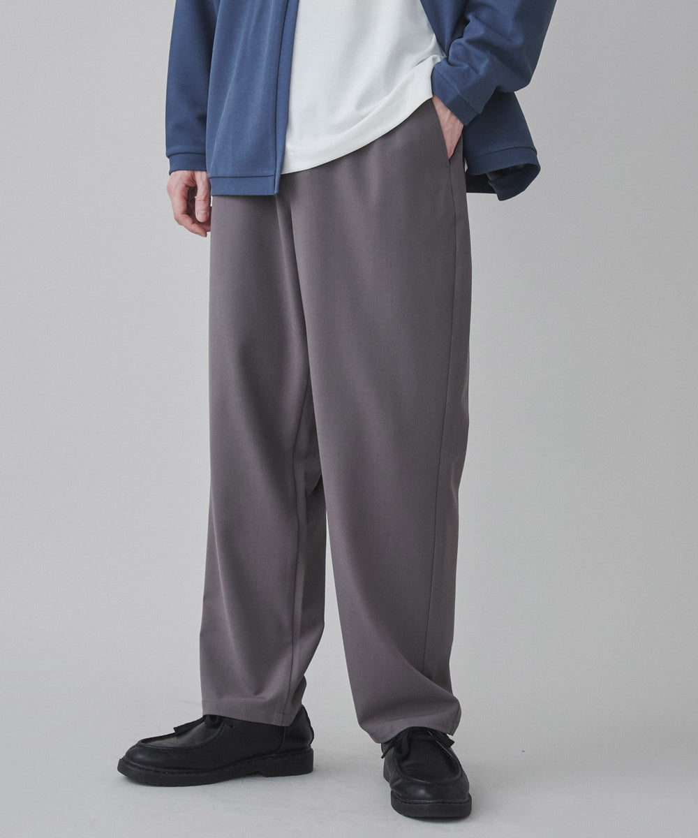 Dグレー モデル：180cm L着用