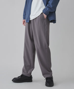 Dグレー モデル：180cm L着用