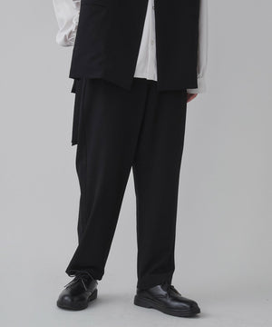 ブラック モデル：180cm L着用