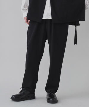 ブラック モデル：180cm L着用