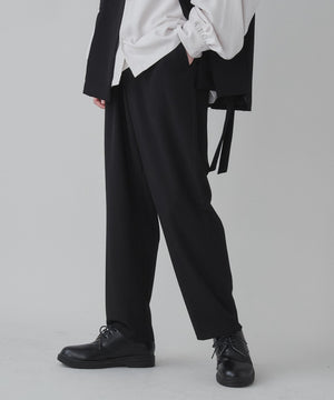 ブラック モデル：180cm L着用