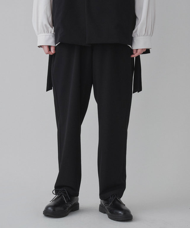 ブラック モデル：180cm L着用