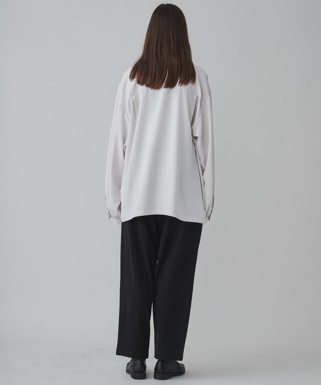 ブラック モデル：173cm L着用