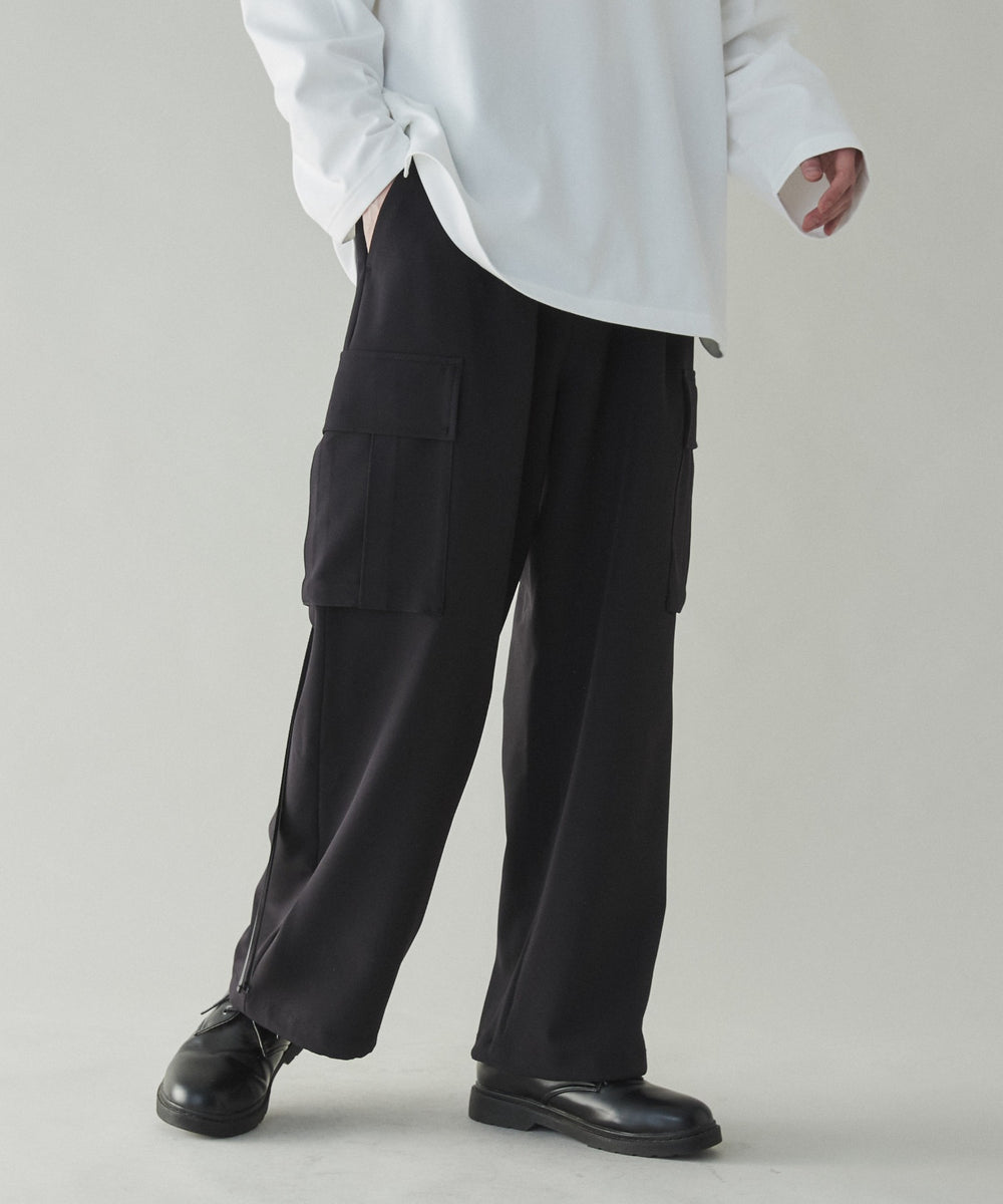 ブラック モデル：180cm L着用