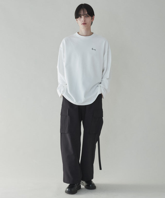 ブラック モデル：180cm L着用