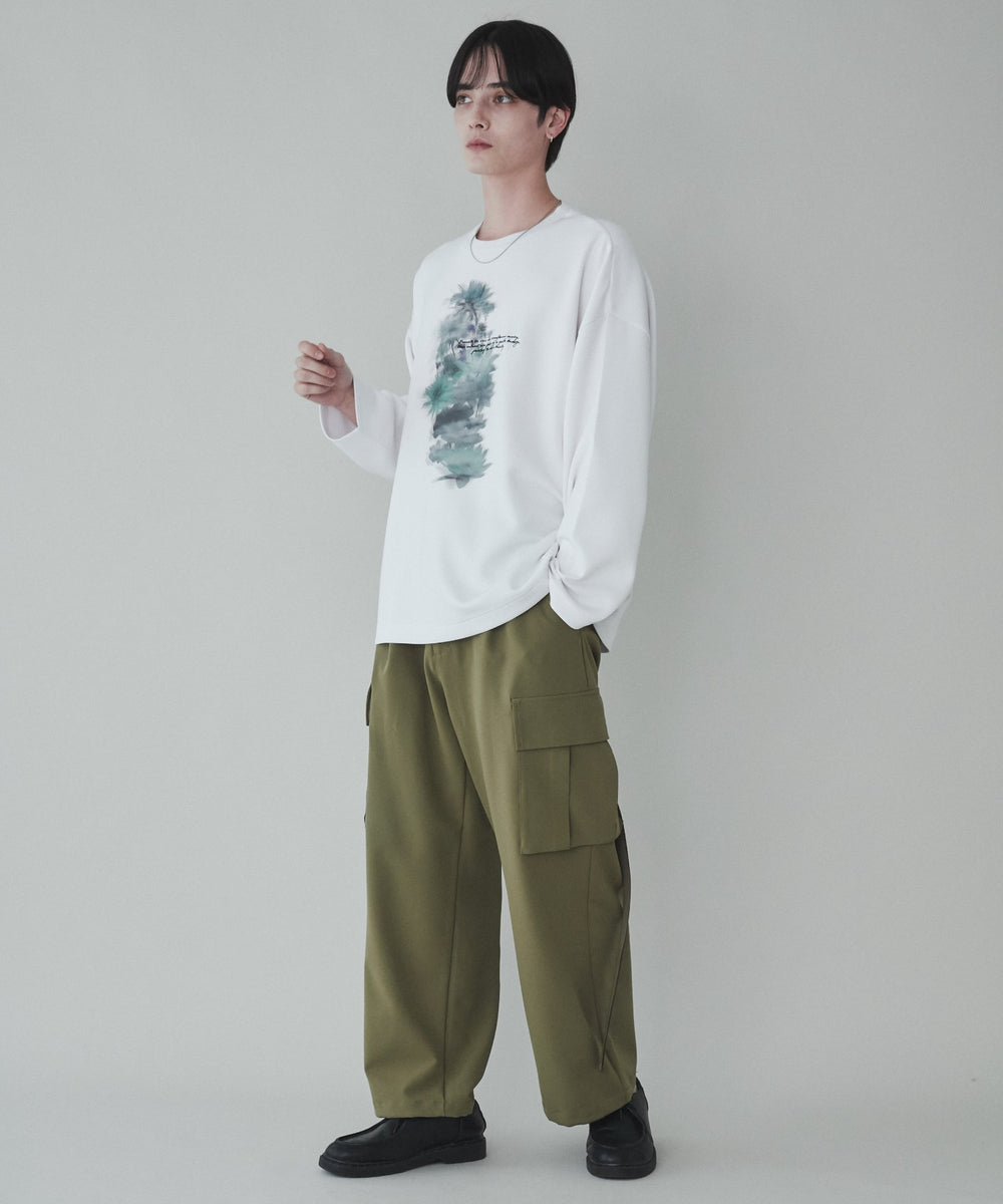 カーキ モデル：180cm L着用