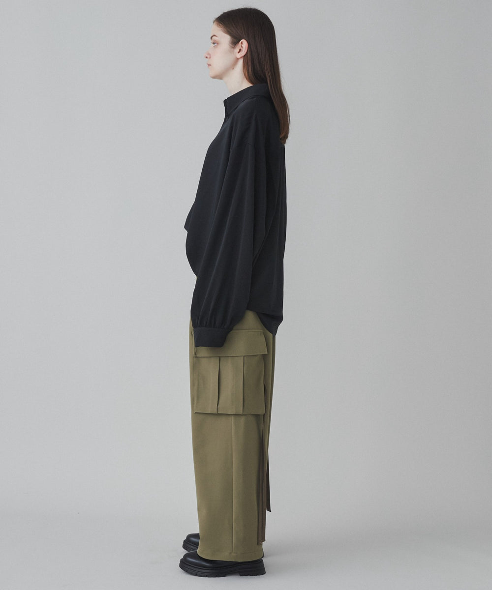 カーキ モデル：173cm L着用