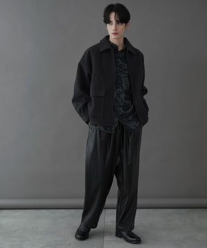 ブラック モデル：180cm L着用