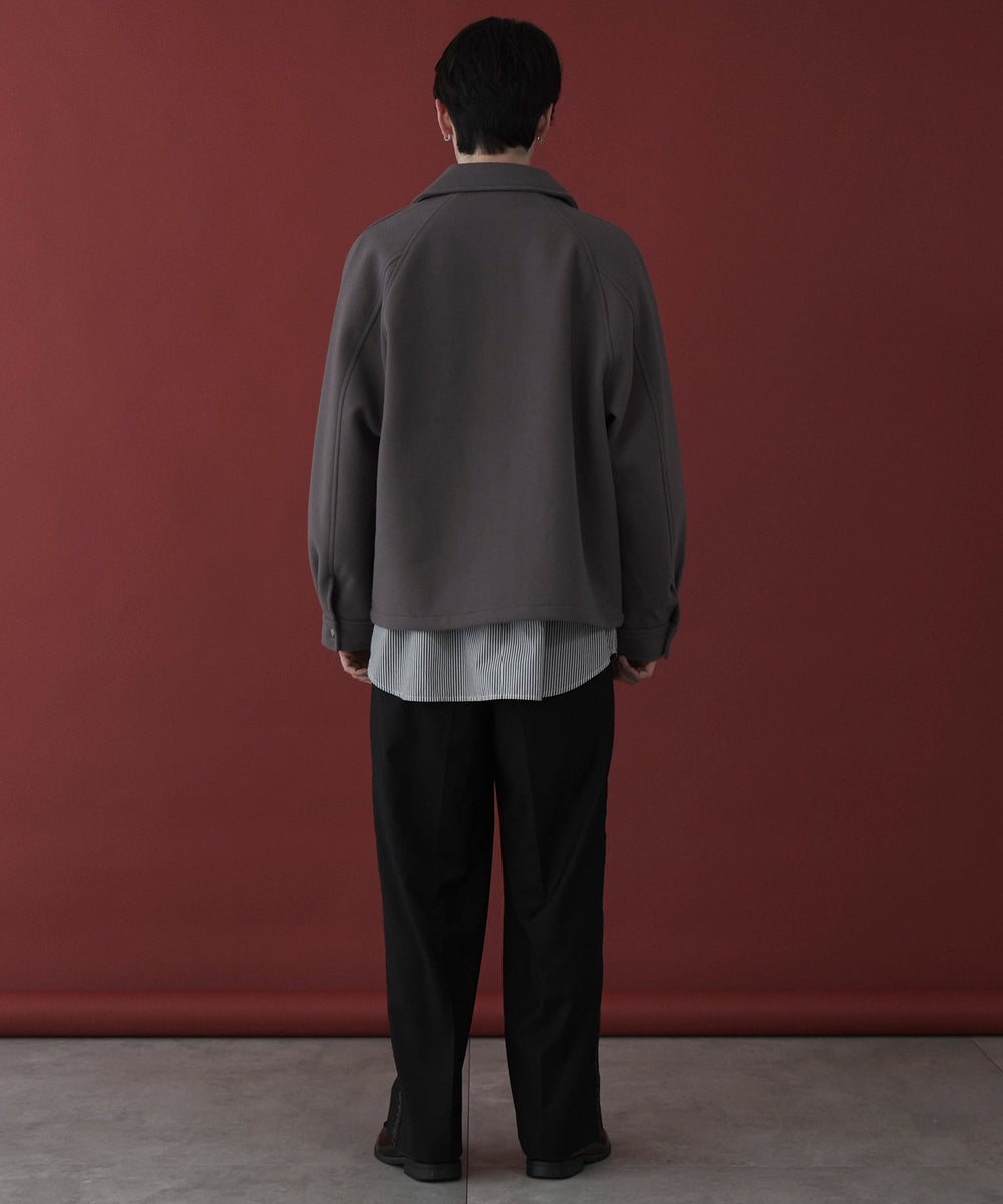 Dグレー モデル：180cm L着用