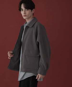 Dグレー モデル：180cm L着用