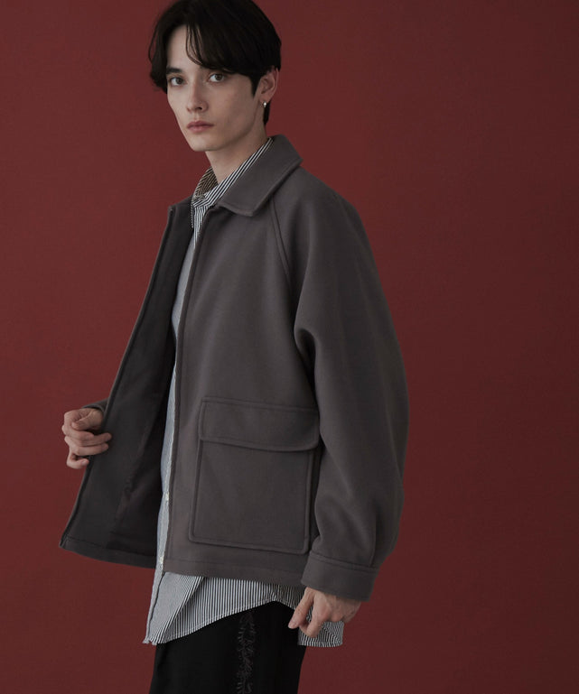 Dグレー モデル：180cm L着用