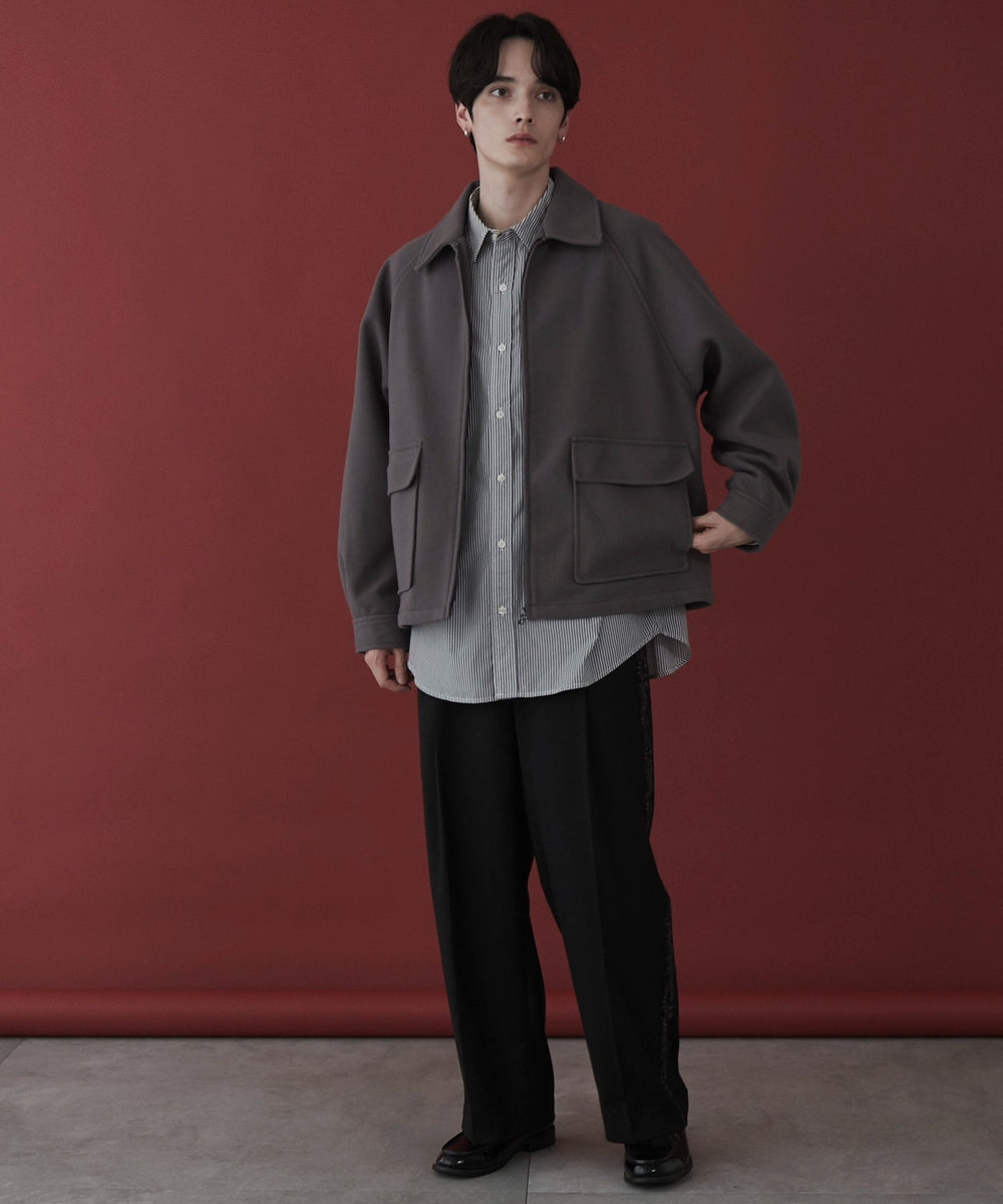 Dグレー モデル：180cm L着用