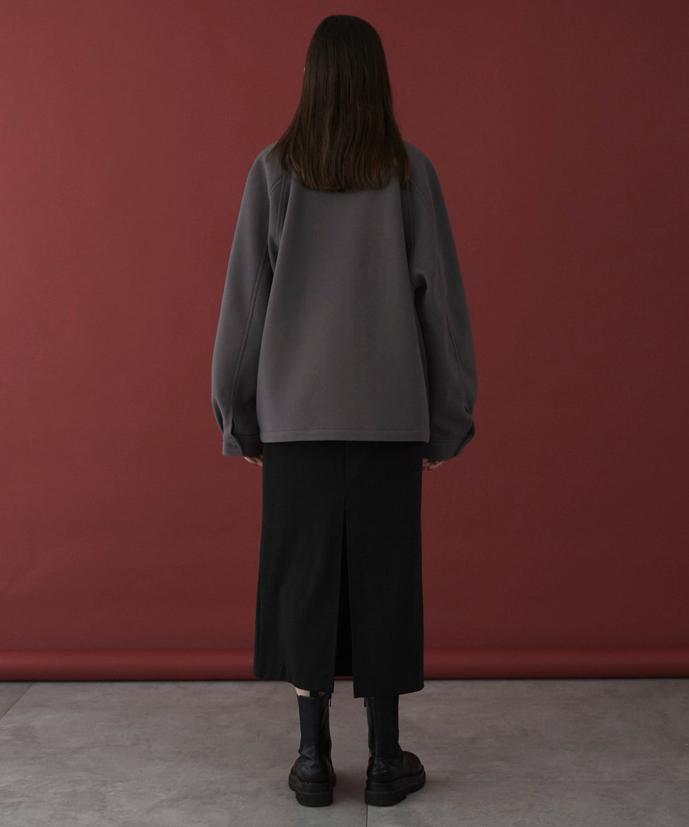 Dグレー モデル：173cm L着用