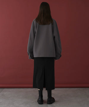 Dグレー モデル：173cm L着用