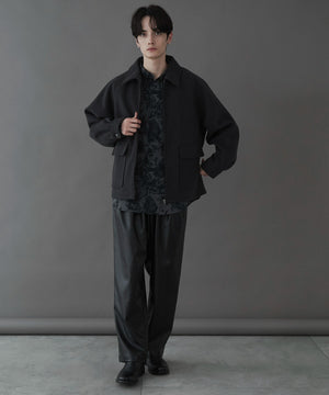 ブラック モデル：180cm L着用