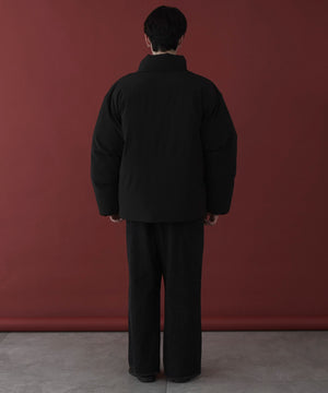 ブラック モデル：180cm L着用