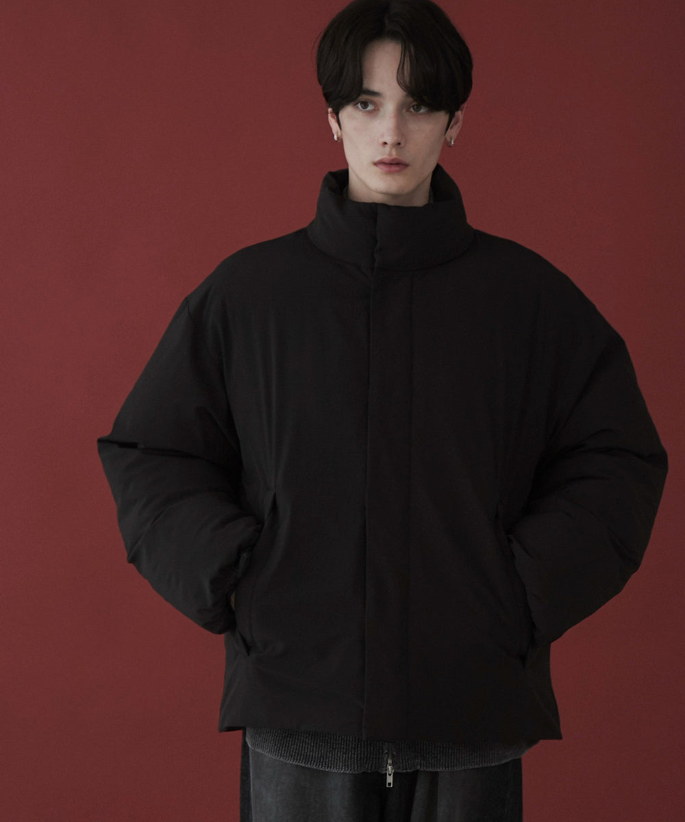 ブラック モデル：180cm L着用