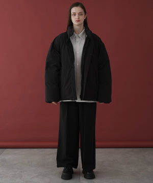 ブラック モデル：173cm L着用