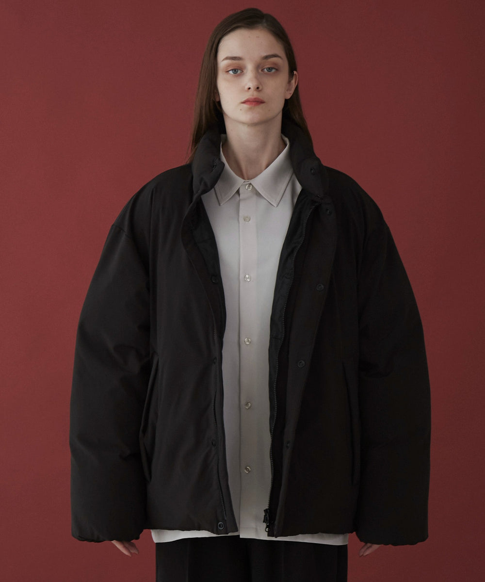 ブラック モデル：173cm L着用