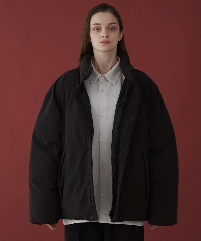 ブラック モデル：173cm L着用