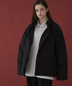 ブラック モデル：173cm L着用