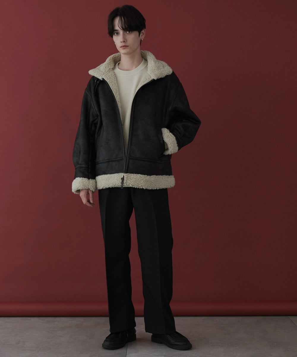 ブラックその他 モデル：180cm L着用