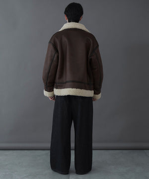 ブラウンその他 モデル：180cm L着用