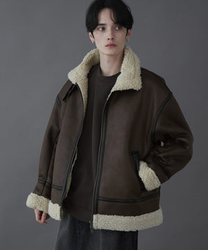 ブラウンその他 モデル：180cm L着用