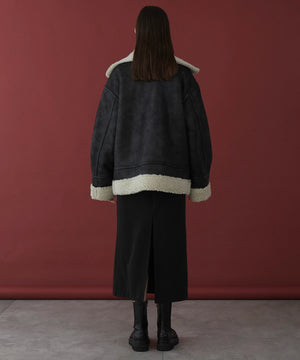 ブラックその他 モデル：173cm L着用