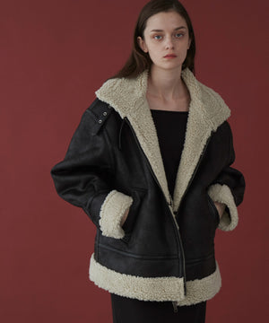 ブラックその他 モデル：173cm L着用