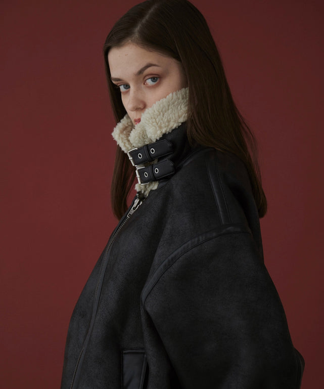 ブラックその他 モデル：173cm L着用