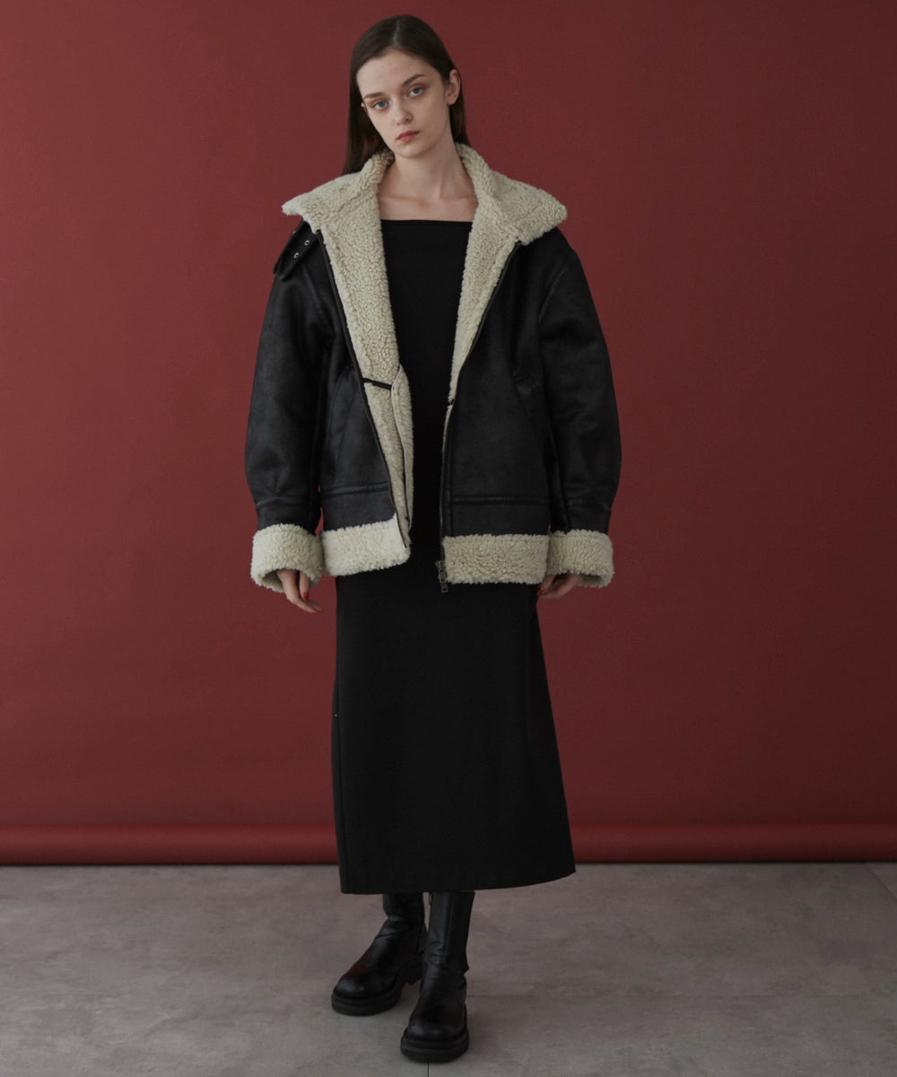 ブラックその他 モデル：173cm L着用