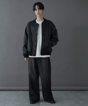 ブラック モデル：180cm L着用