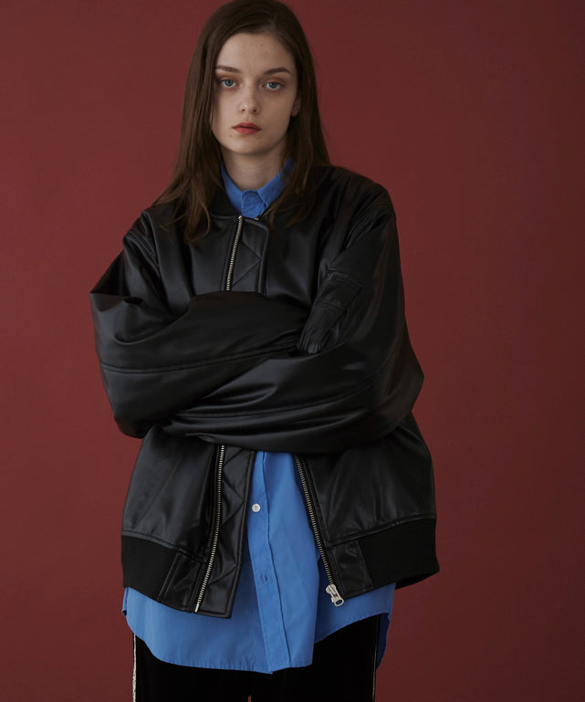 ブラック モデル：173cm L着用