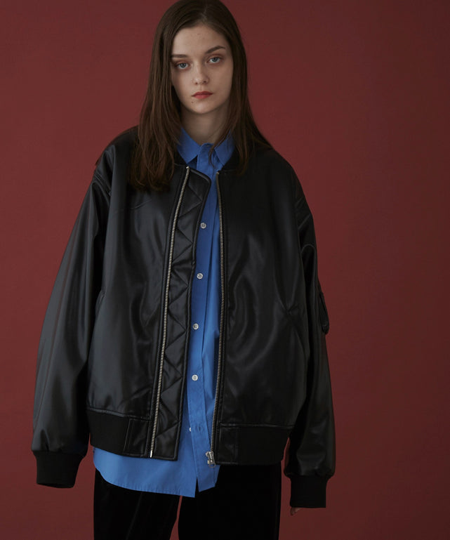 ブラック モデル：173cm L着用