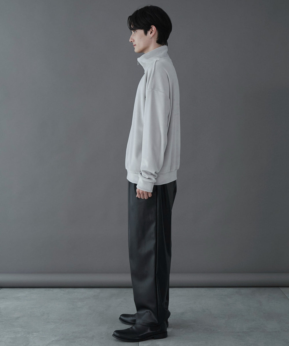 Lグレー モデル：180cm L着用